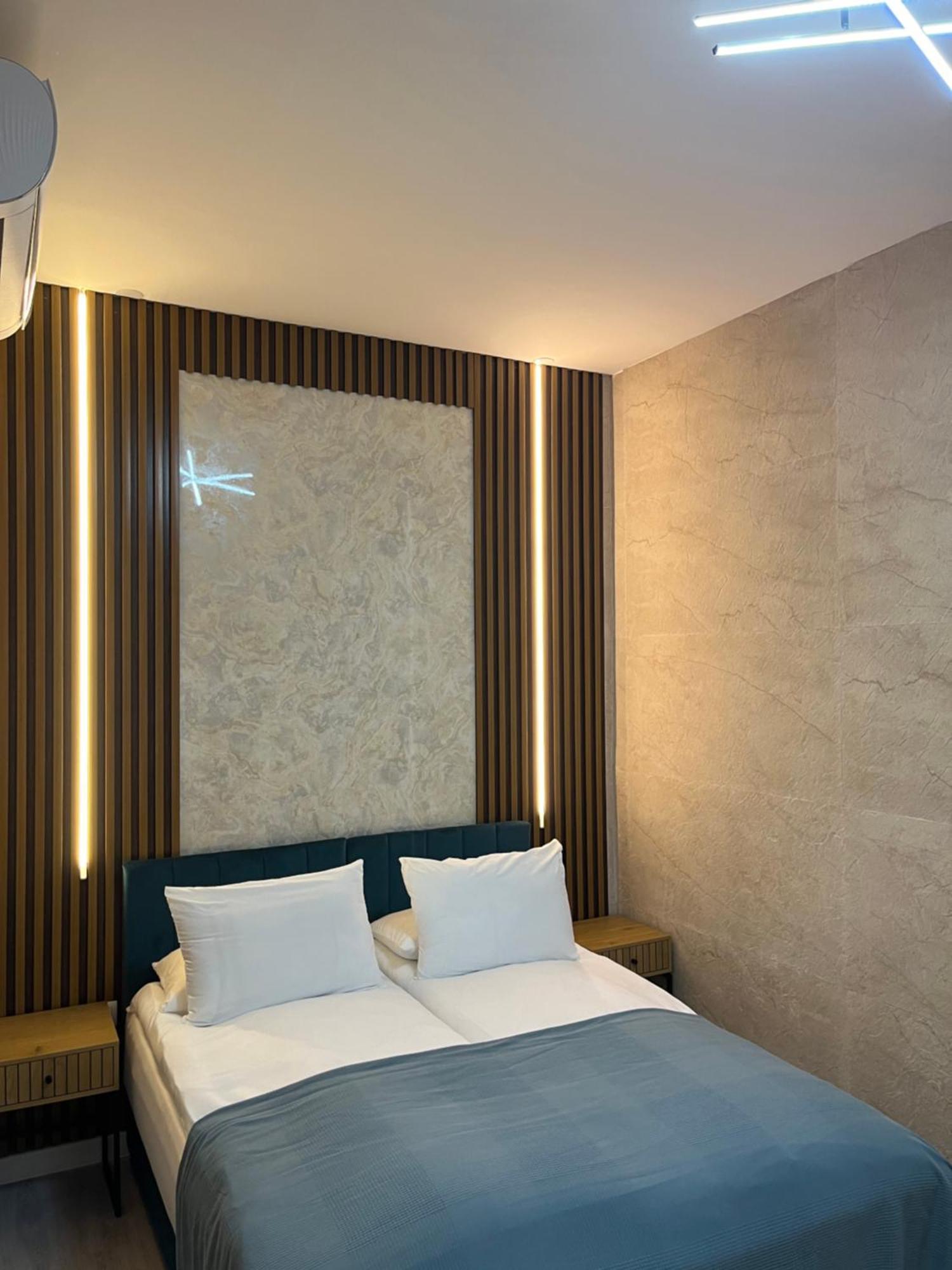S8 Downtown Apartments With Optional Garage Budapest Bagian luar foto